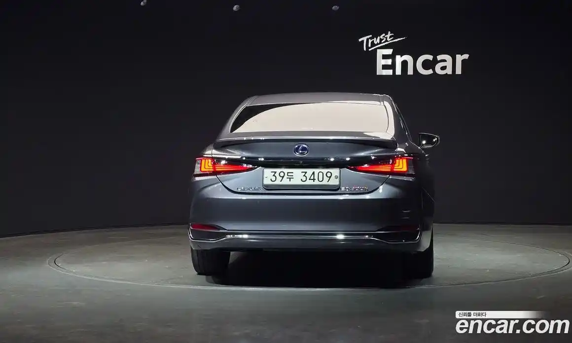 Lexus ES 2019 2.5 гидро, фото 4