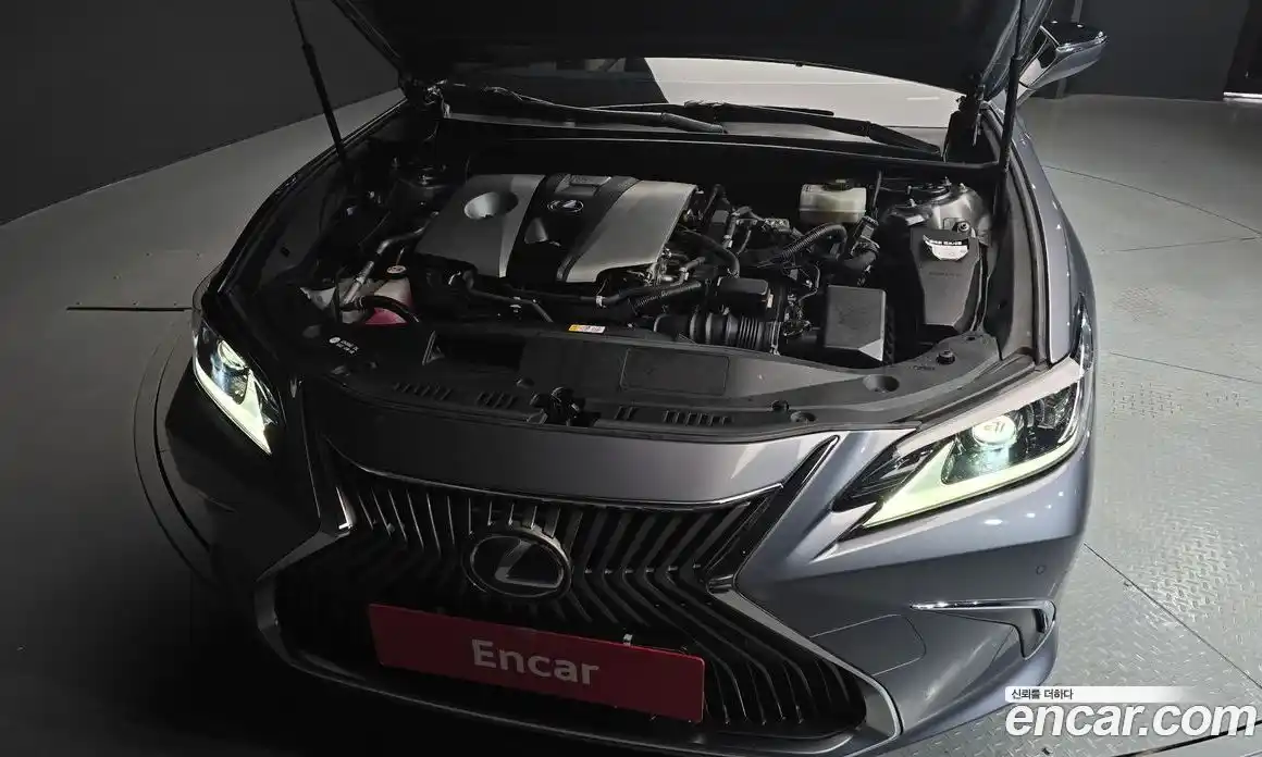 Lexus ES 2019 2.5 гидро, фото 6
