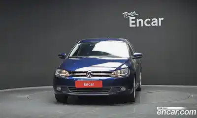 Volkswagen Jetta 2014 1.6 автомат (гидро), миниатюра 3