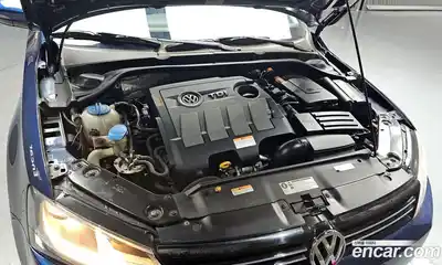 Volkswagen Jetta 2014 1.6 автомат (гидро), миниатюра 6