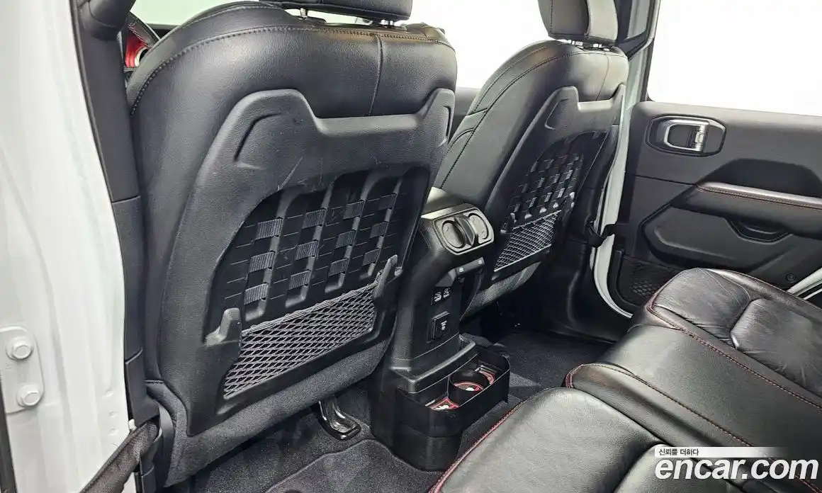 Jeep Wrangler 2021 2.0 автомат (гидро), фото 25