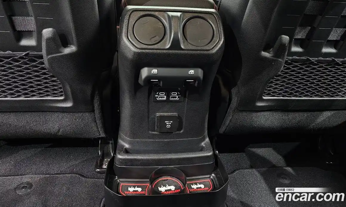 Jeep Wrangler 2021 2.0 автомат (гидро), фото 30