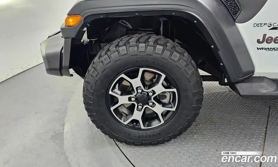Jeep Wrangler 2021 2.0 автомат (гидро), фото 5