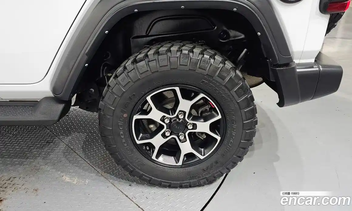 Jeep Wrangler 2021 2.0 автомат (гидро), фото 7