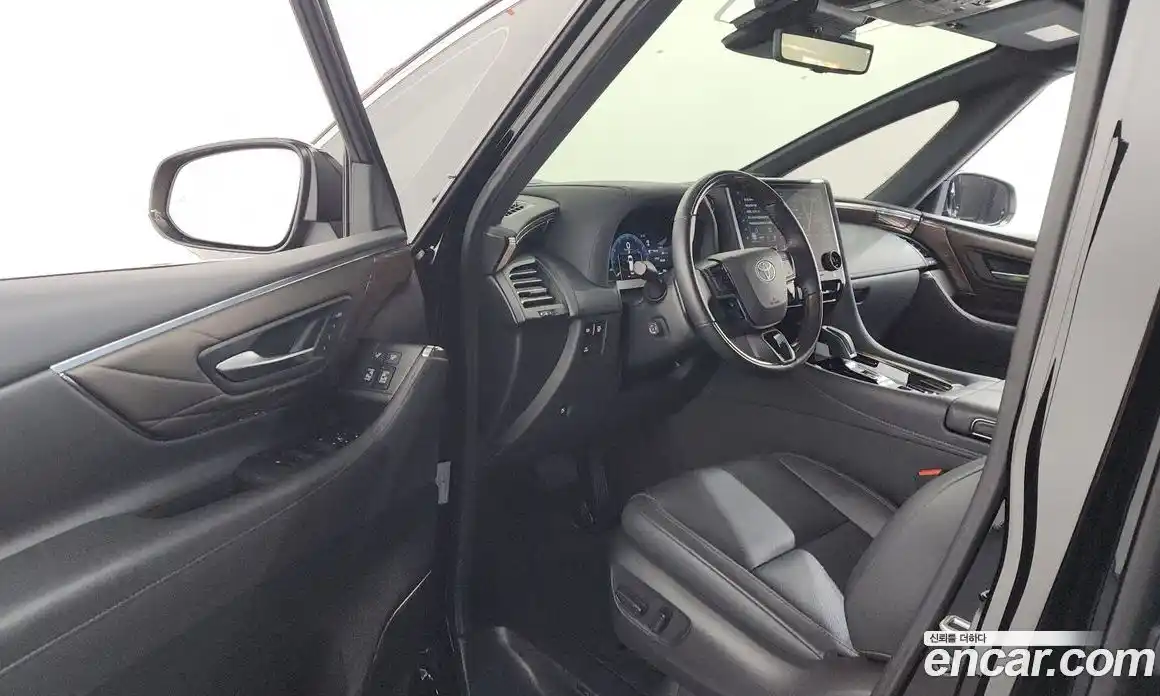 Toyota Alphard 2024 2.5 гидро, фото 10