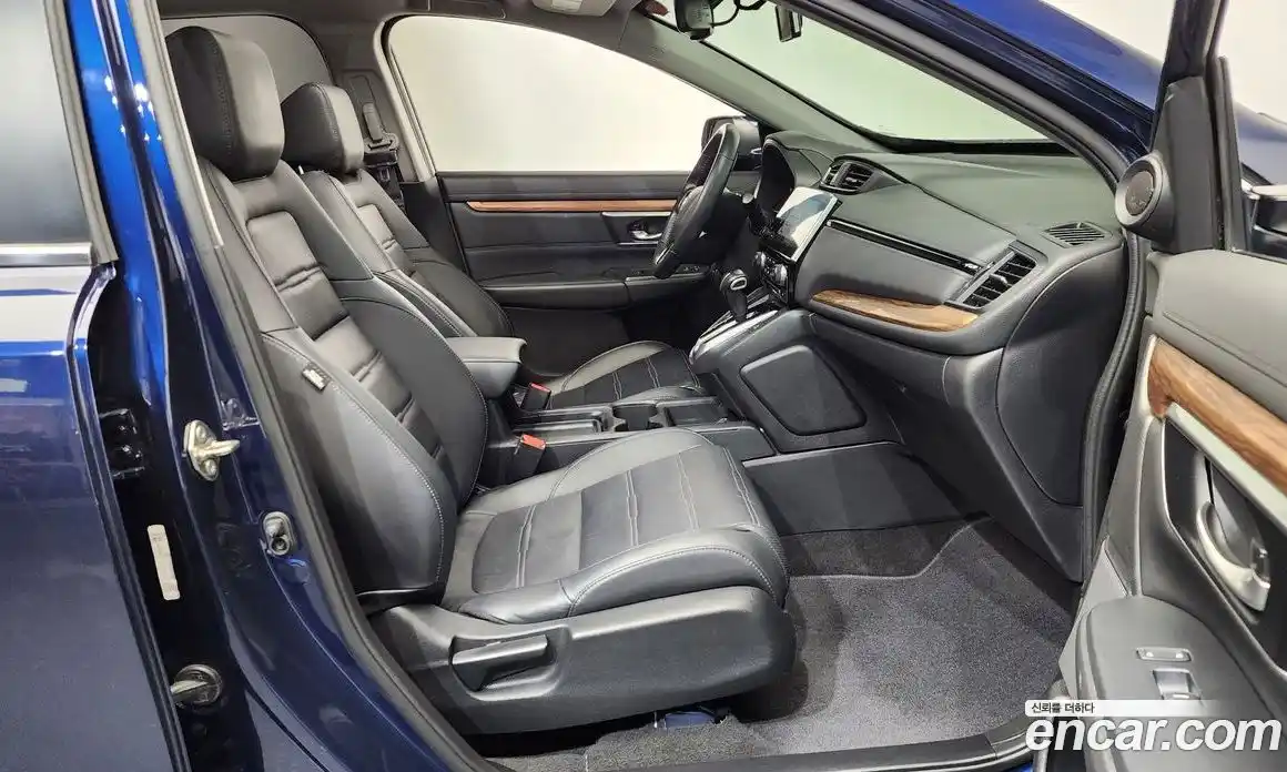 Honda CR-V 2019 1.5 автомат (гидро), фото 16