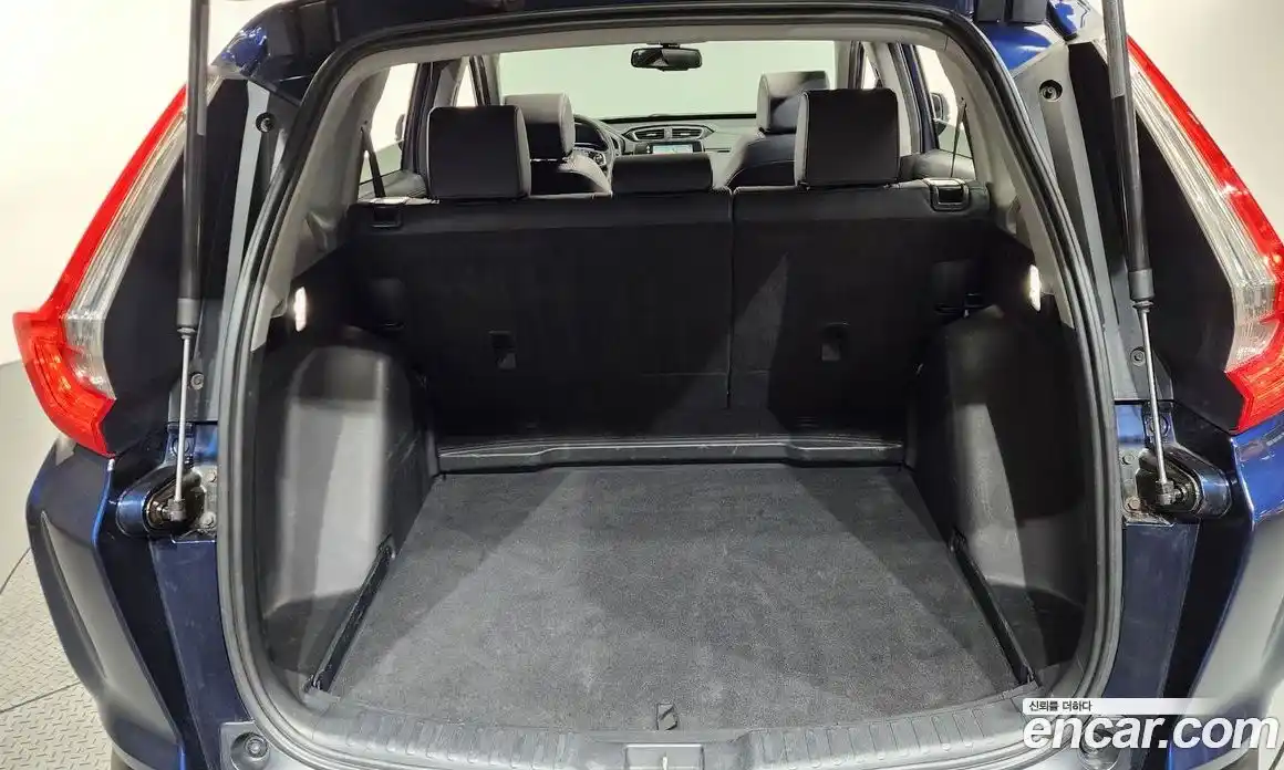 Honda CR-V 2019 1.5 автомат (гидро), фото 23
