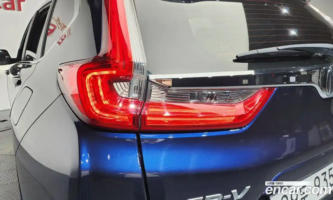 Honda CR-V 2019 1.5 автомат (гидро), фото 9