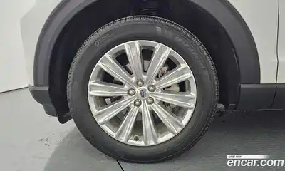 Ford Explorer 2023 2.3 автомат (гидро), миниатюра 5
