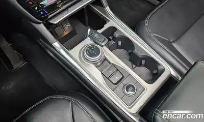 Ford Explorer 2023 2.3 автомат (гидро), миниатюра 9