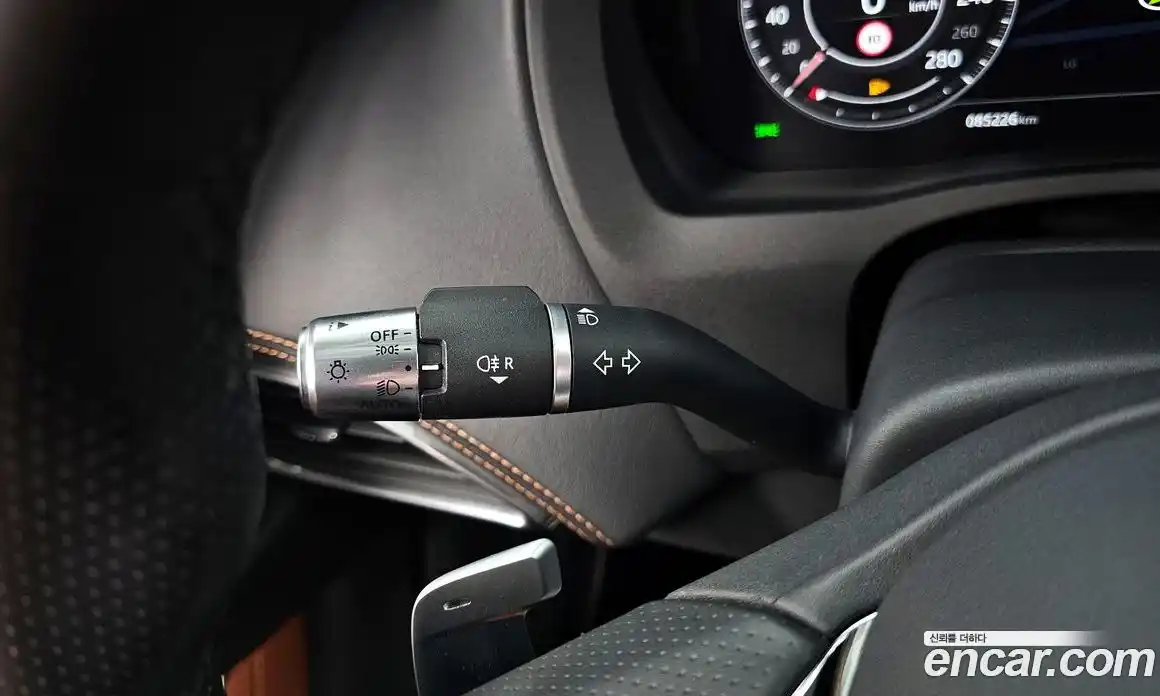Jaguar XE 2020 2.0 гидро, фото 27