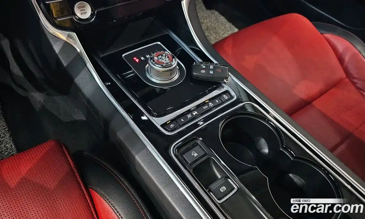 Jaguar XE 2015 2.0 гидро, фото 9