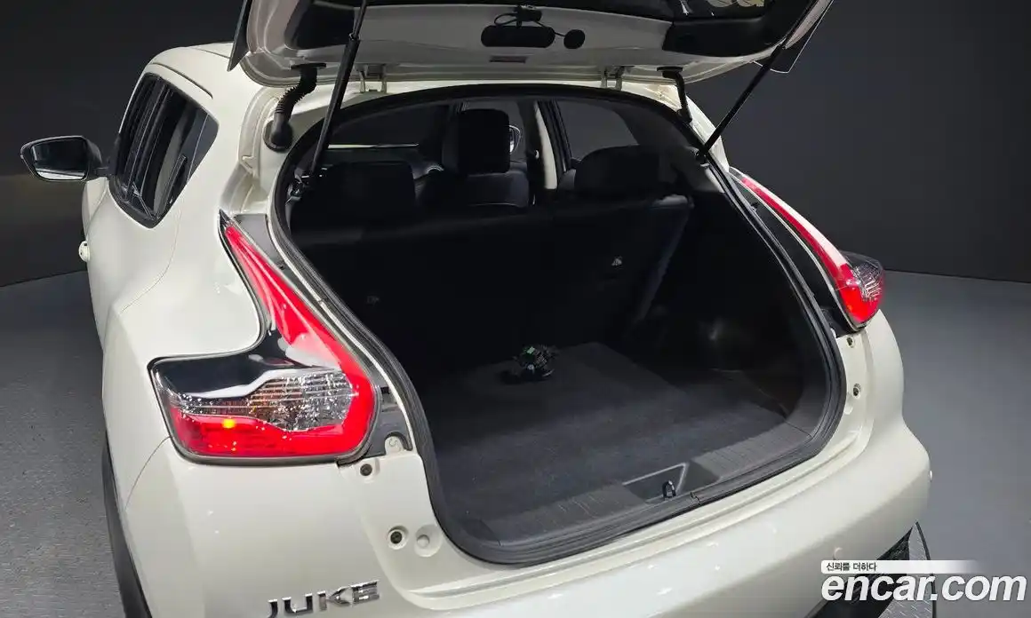 Nissan Juke 2017 1.6 гидро, фото 20