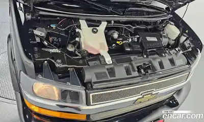 Chevrolet Express Van 2019 6.0 гидро, миниатюра 6