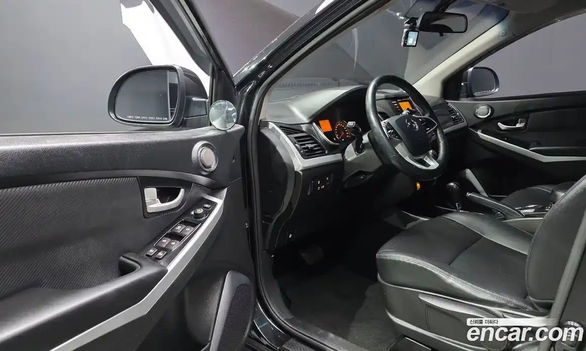 SsangYong Korando 2017 2.2 автомат (гидро), фото 11
