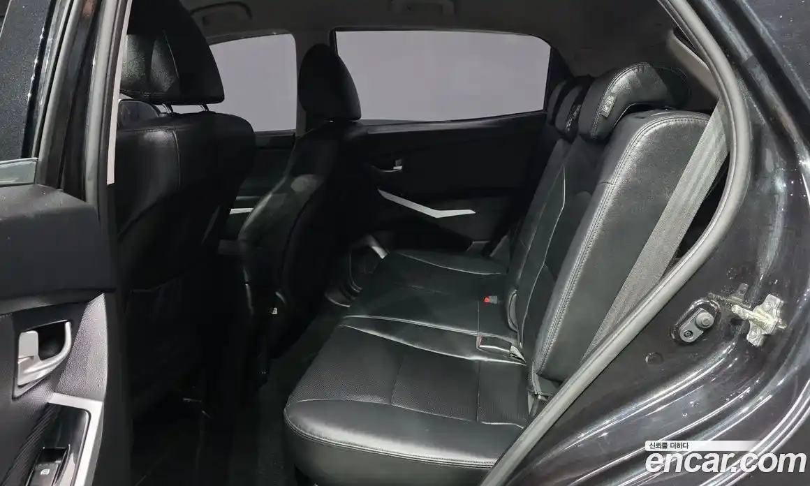 SsangYong Korando 2017 2.2 автомат (гидро), фото 12
