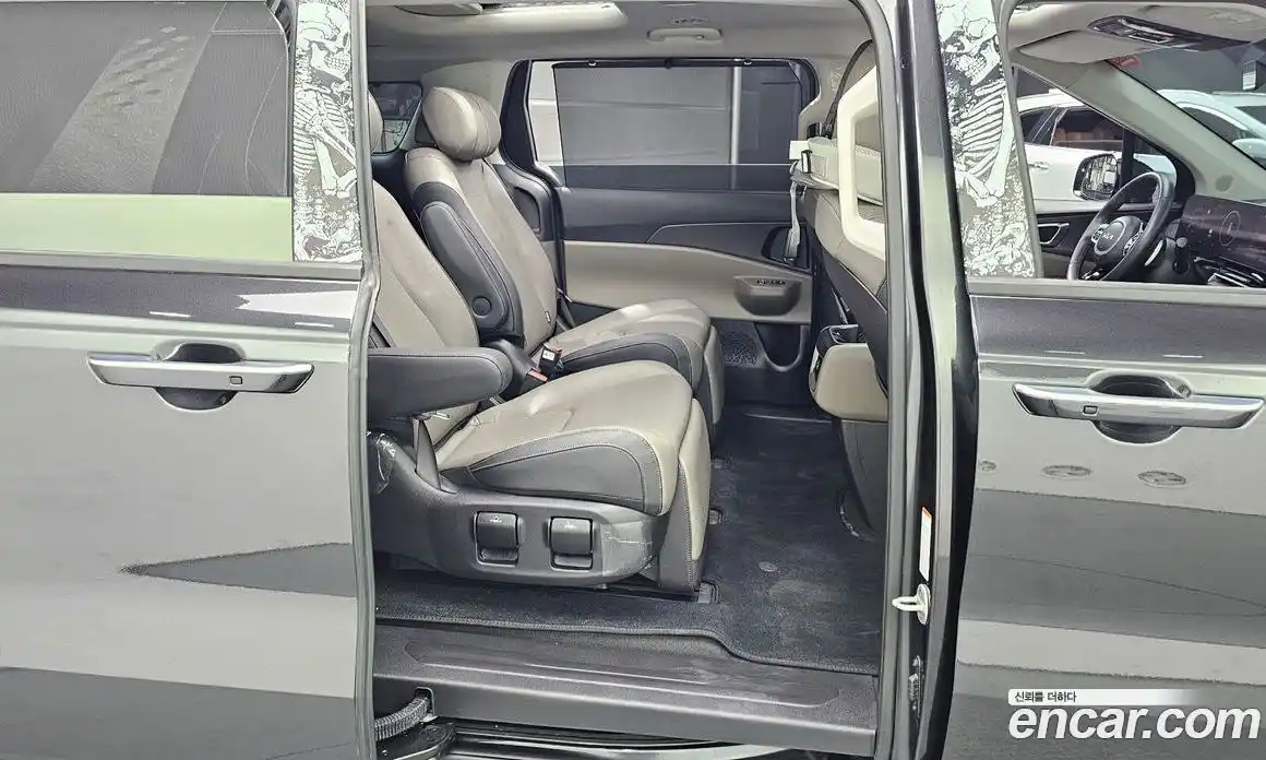 Kia Carnival 2024 3.5 автомат (гидро), фото 12