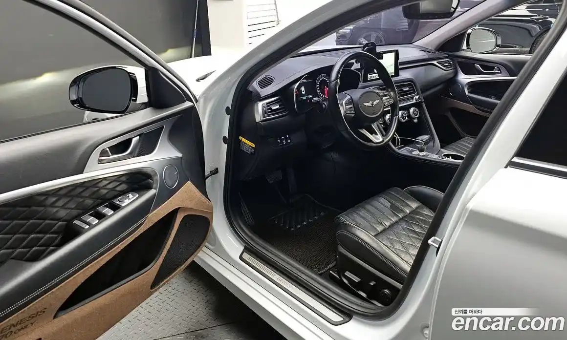 Genesis G70 2018 2.2 автомат (гидро), фото 10