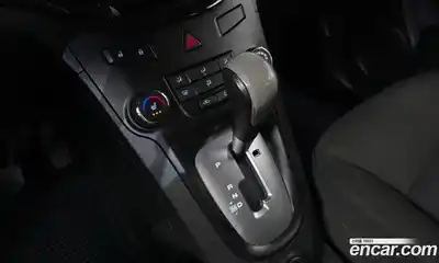 Chevrolet Orlando 2013 2.0 автомат (гидро), миниатюра 9