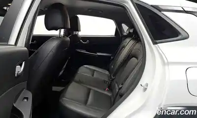 Hyundai Kona 2022 1.6 автомат (гидро), миниатюра 12