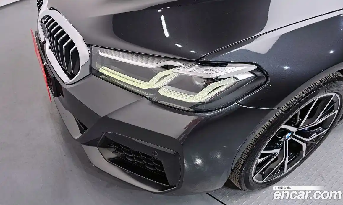 BMW 5 серия 2022 2.0 автомат (гидро), фото 8