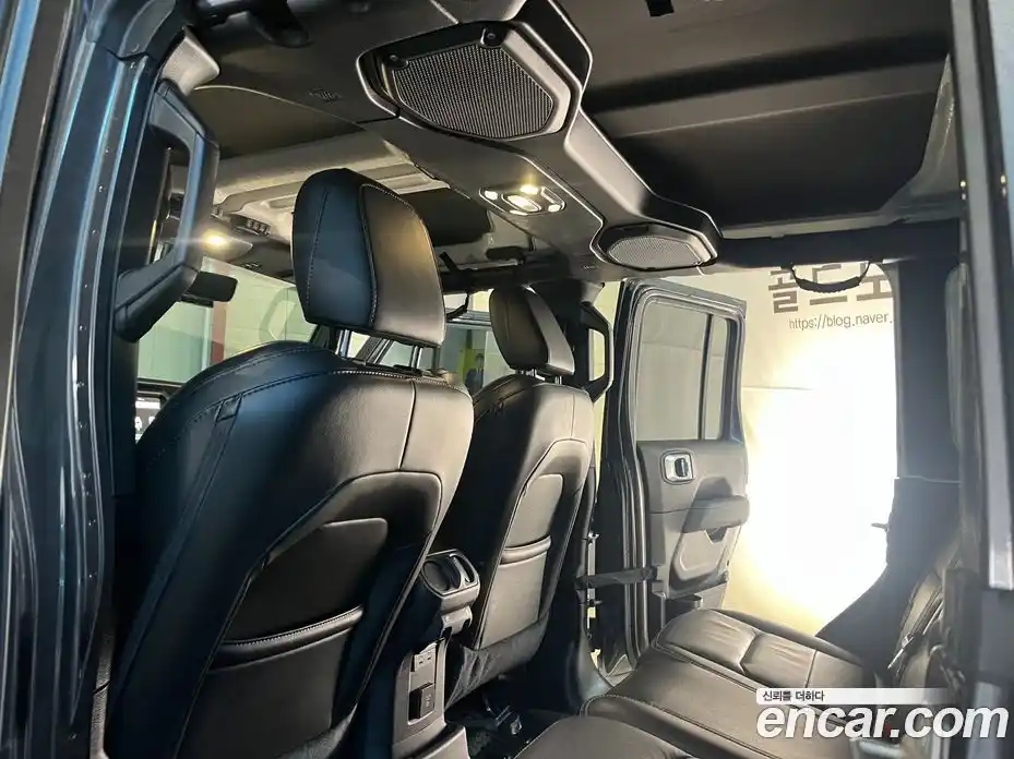 Jeep Wrangler 2021 2.0 автомат (гидро), фото 17