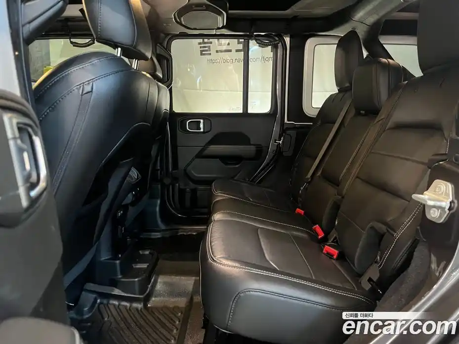Jeep Wrangler 2021 2.0 автомат (гидро), фото 18