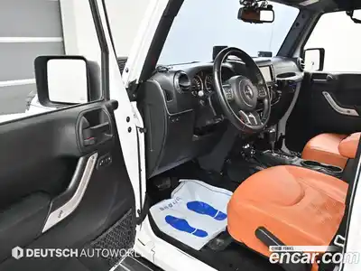 Jeep Wrangler 2017 3.6 автомат (гидро), миниатюра 11