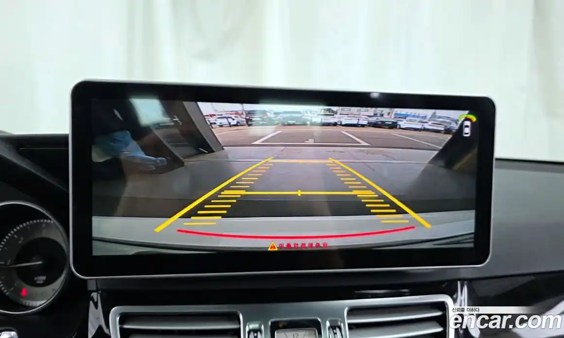 Mercedes-Benz E-Class 2014 2.1 автомат (гидро), фото 15