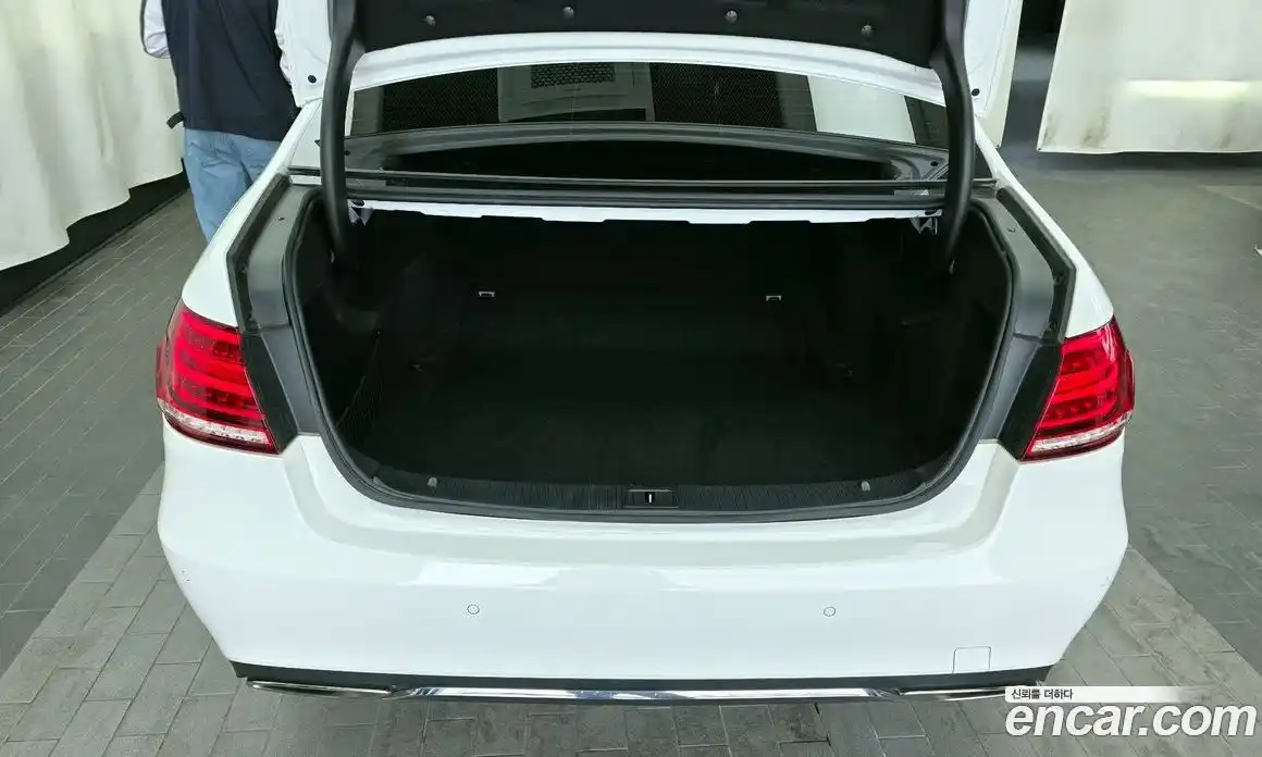 Mercedes-Benz E-Class 2014 2.1 автомат (гидро), фото 20