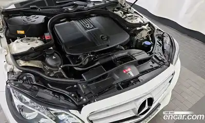 Mercedes-Benz E-Class 2014 2.1 автомат (гидро), миниатюра 6