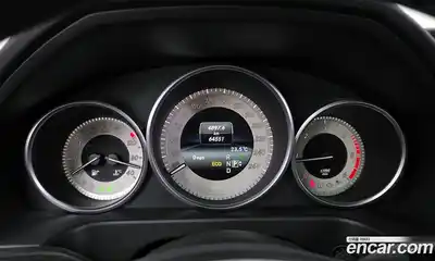 Mercedes-Benz E-Class 2014 2.1 автомат (гидро), миниатюра 8