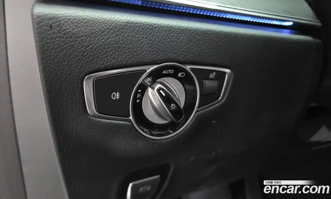 Mercedes-Benz E-Class 2019 2.0 автомат (гидро), фото 27