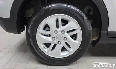 Hyundai Venue 2024 1.6 автомат (гидро), миниатюра 5