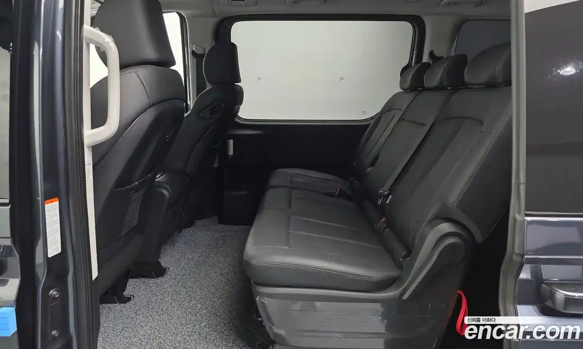 Hyundai Staria 2024 1.6 гидро, фото 18