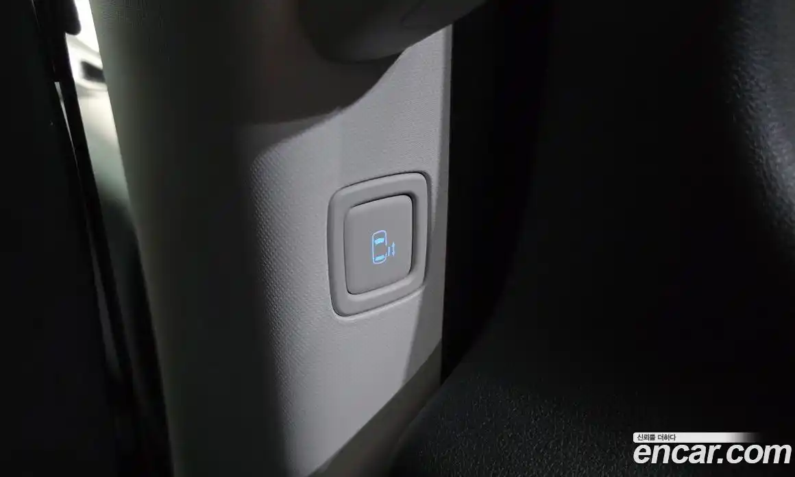 Hyundai Staria 2024 1.6 гидро, фото 33