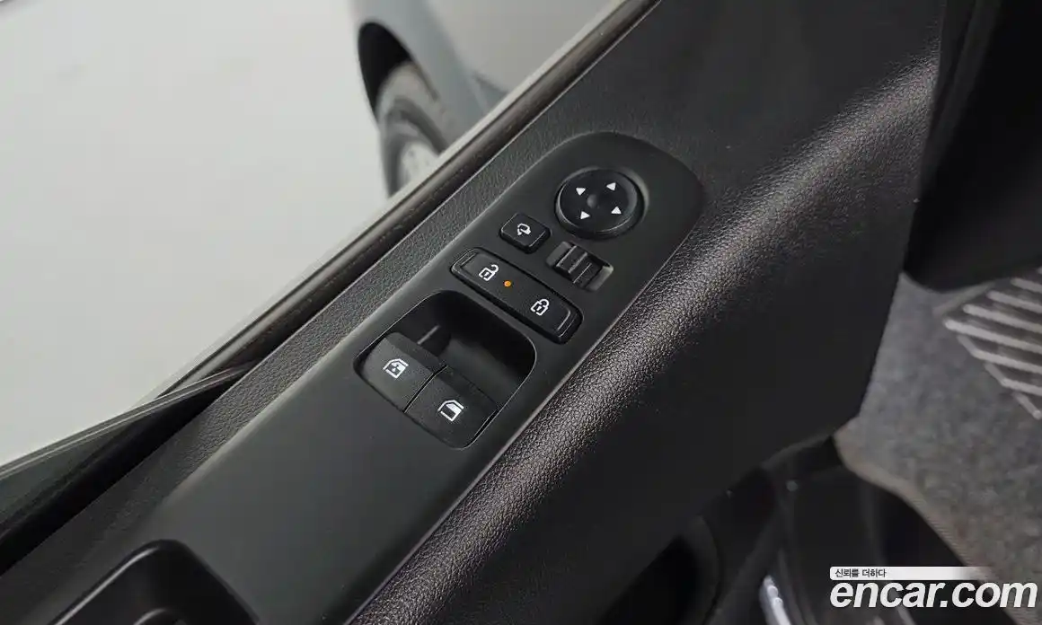 Hyundai Staria 2024 1.6 гидро, фото 36