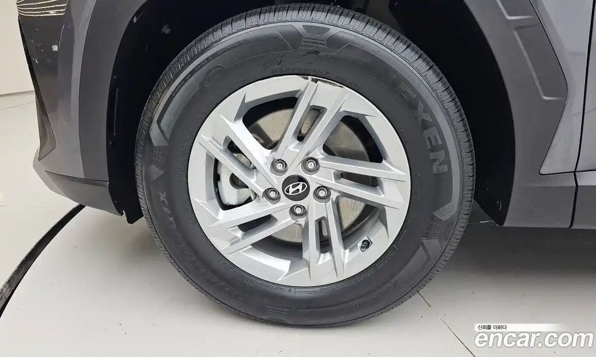 Hyundai Tucson 2024 2.0 автомат (гидро), фото 5