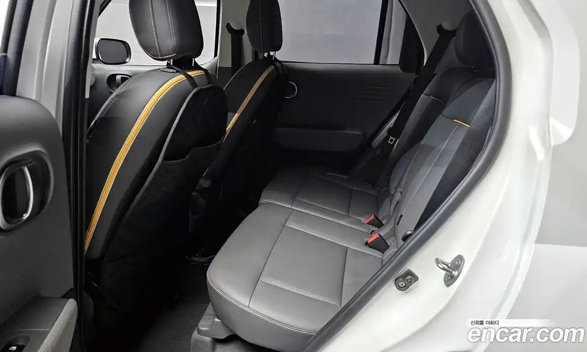 Hyundai Casper 2023 1.0 гидро, фото 16