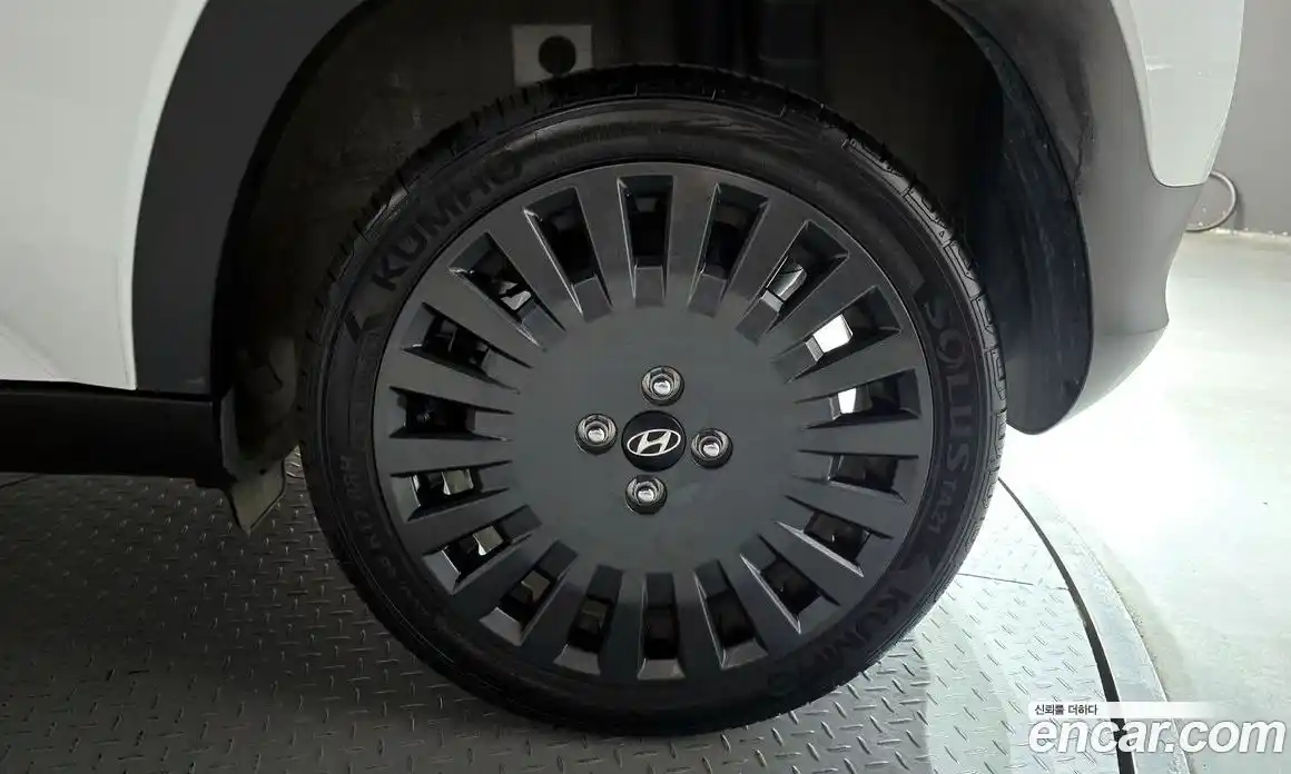 Hyundai Casper 2023 1.0 гидро, фото 7