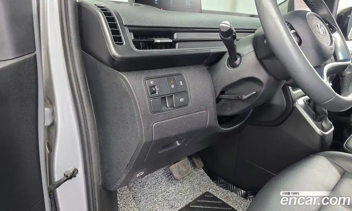 Hyundai Staria 2021 3.5 гидро, фото 23