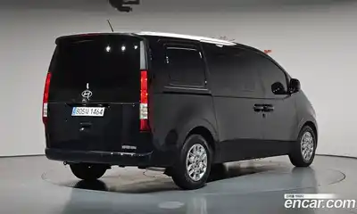 Hyundai Staria 2024 2.2 гидро, миниатюра 2