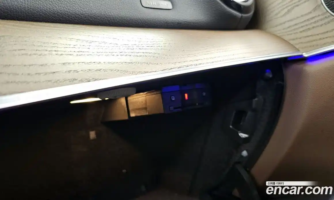 Mercedes-Benz E-Class 2022 2.0 автомат (гидро), фото 31