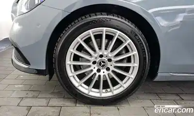 Mercedes-Benz E-Class 2022 2.0 автомат (гидро), миниатюра 7