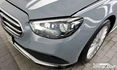 Mercedes-Benz E-Class 2022 2.0 автомат (гидро), миниатюра 8