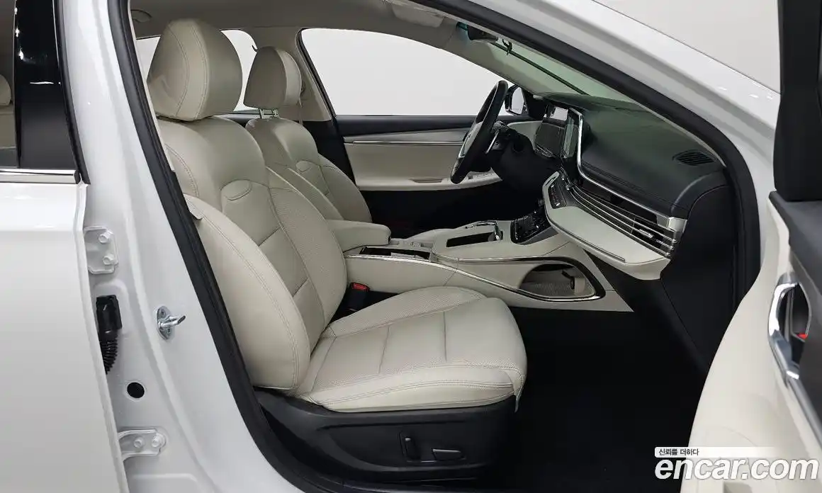 Hyundai Grandeur 2022 2.5 автомат (гидро), фото 16