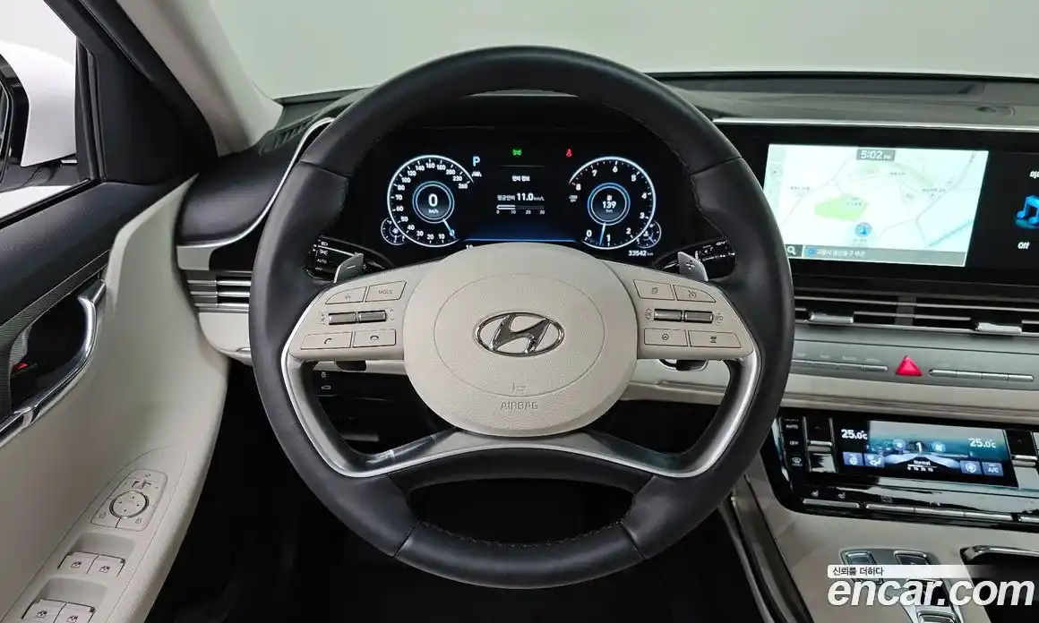 Hyundai Grandeur 2022 2.5 автомат (гидро), фото 18