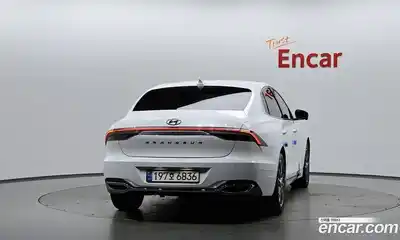 Hyundai Grandeur 2022 2.5 автомат (гидро), миниатюра 3