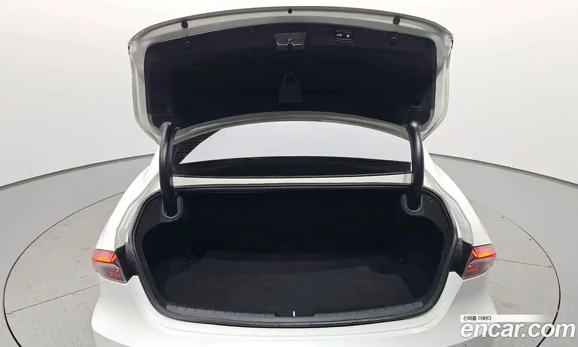 Hyundai Grandeur 2022 2.5 автомат (гидро), фото 34