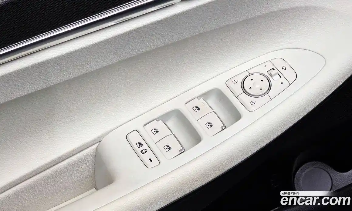 Hyundai Grandeur 2022 2.4 гидро, фото 17